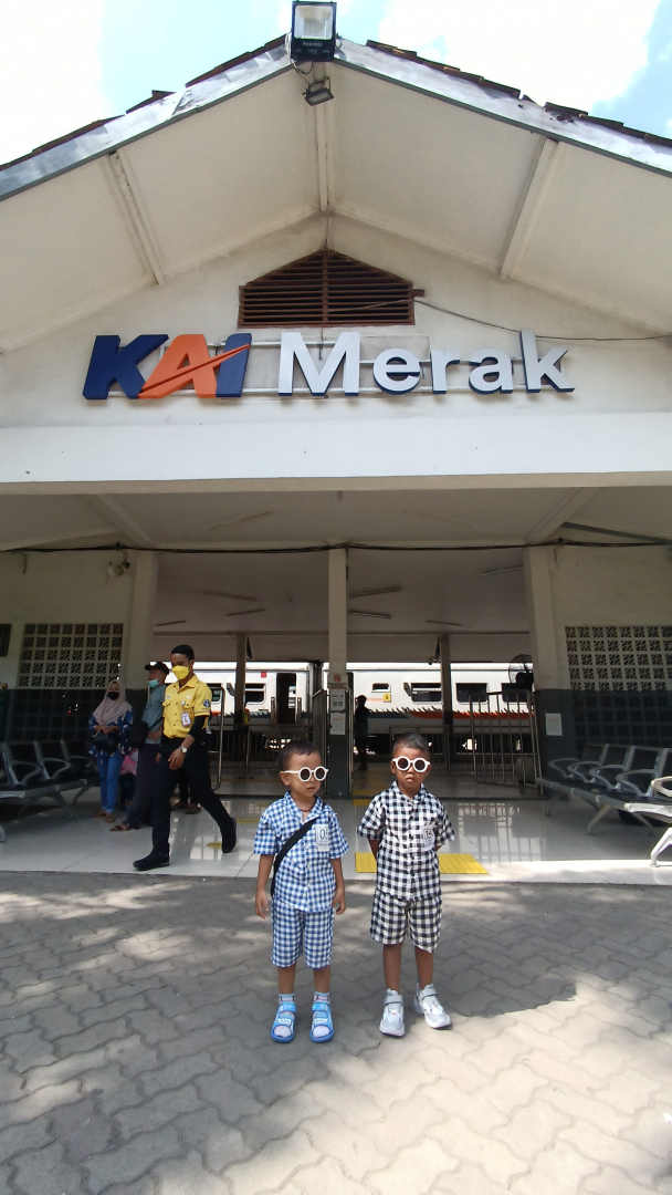 https://Syaddadmuntasir.khitanan.id/dirmember/00000001/dairobby/photo-5819-4310-l-202301250754.jpg